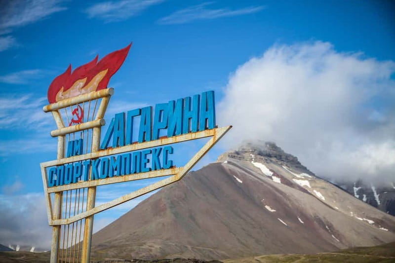 From Longyearbyen: Pyramiden Private Photo Tour w/ Transfer - Why Pyramiden makes such a strong photo subject