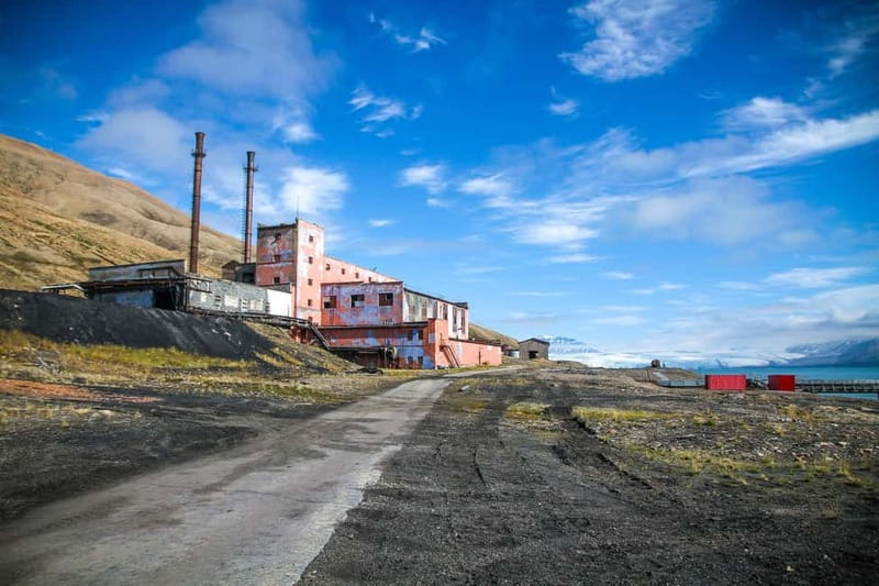 From Longyearbyen: Pyramiden Private Photo Tour w/ Transfer - When the ice changes the plan