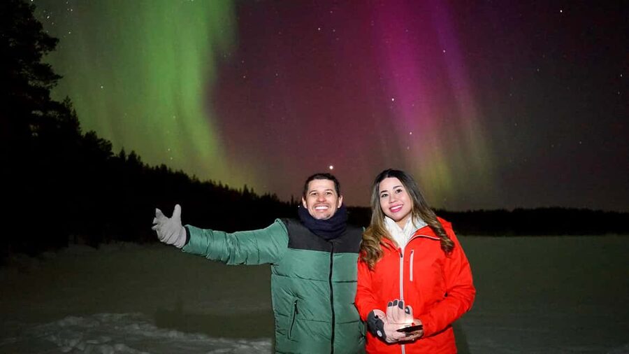 From Rovaniemi: Northern Lights Photo Tour with Pickup - Who will enjoy this short Lapland outing