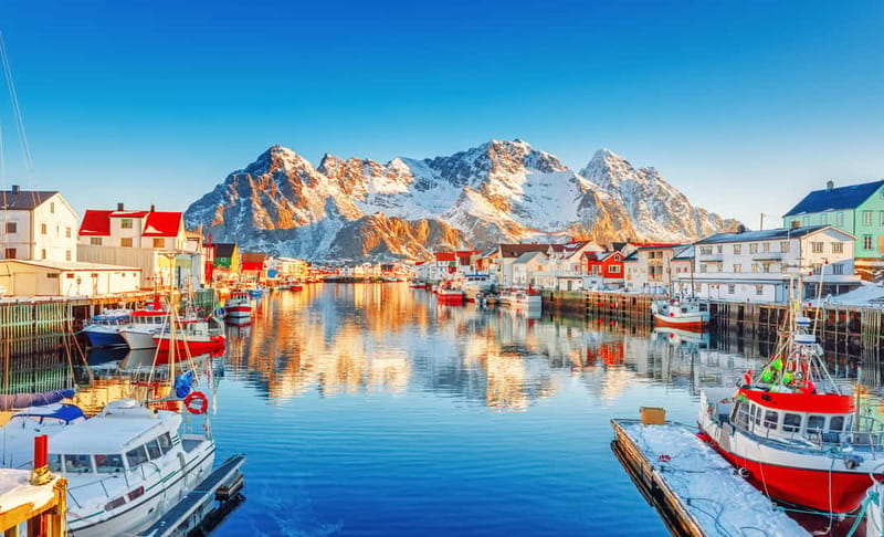 From Svolvaer: 2-Day Lofoten Highlights Photo Tour - Haukland Beach is the northern route’s star