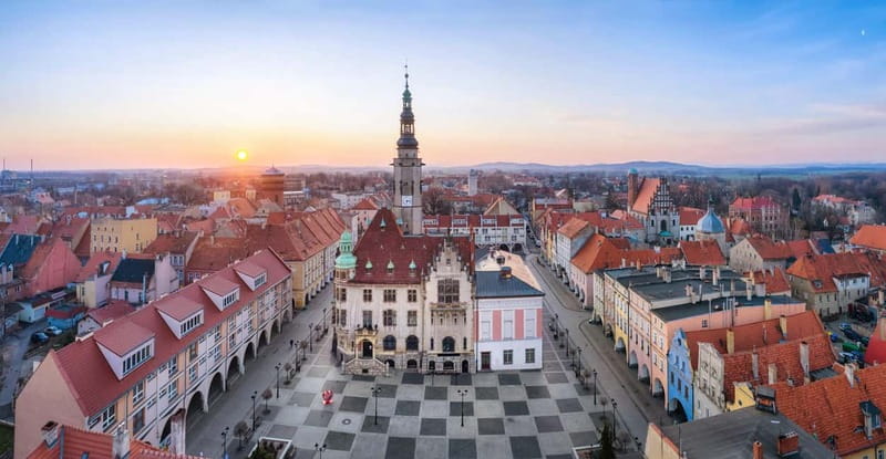 From Vienna: Bratislava& Budapest Day Tour with Photographer - Key points to know before booking