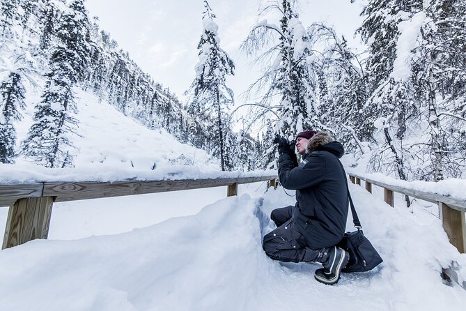 Frozen Waterfalls of Korouoma Canyon tour with Pro Photos & BBQ - A BBQ lunch beside the trail