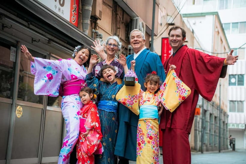 Fukuoka: Private Photo Session with a Local Photographer - A One-Hour Photo Walk Built Around Your Trip