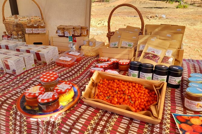 Full-Day Photo Tour in Algarve Countryside Private - A local farm tasting: honey, jams, liquors, and Medronho