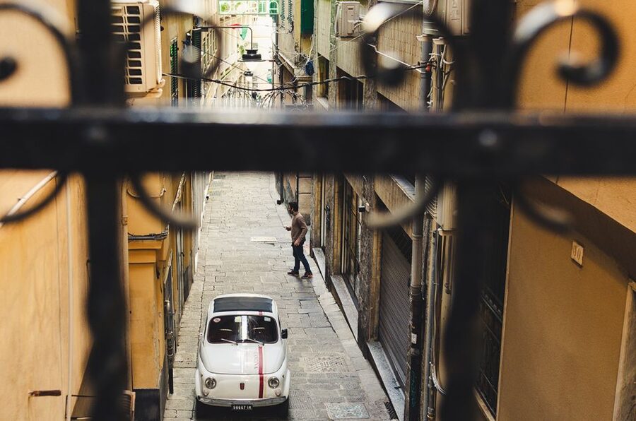Genoa: Secret Corners Photography Tour and Traditional Snack - Who should book this Genoa walk?