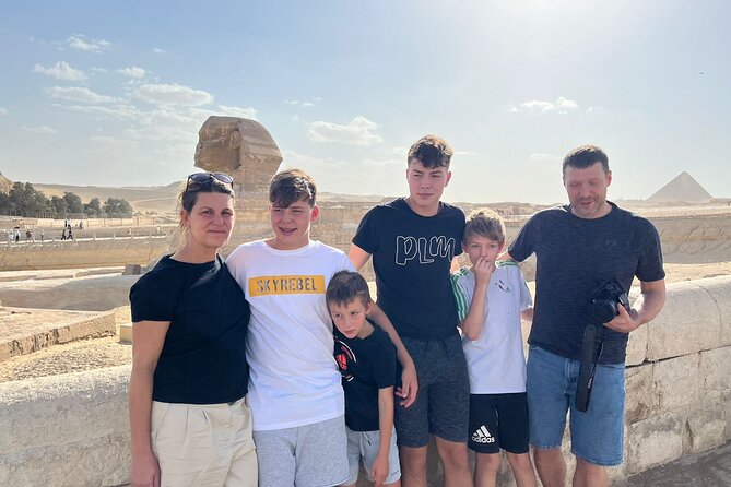 Giza Pyramids In 4 Hours with professional photography - A 15-minute camel ride