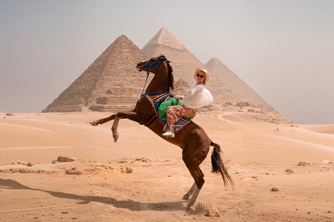 Giza Pyramids Photoshoot with Jumping Horse, Camel and Sphinx - What makes this Giza visit different