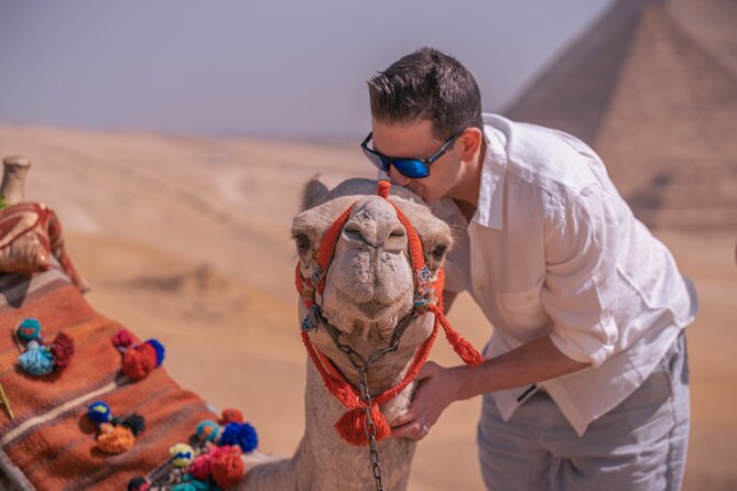 Giza pyramids with professional photography - What makes the private format worth $135