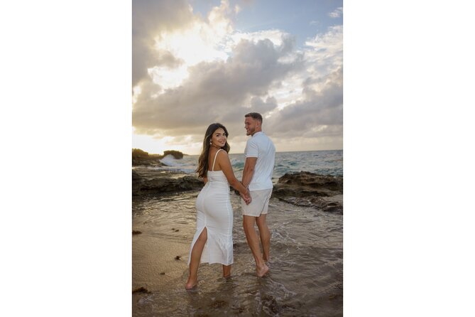 Golden Hour Beach Photo Shoot in San Juan - What 40 minutes feels like