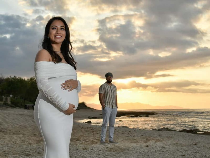 Gouves: Sunset Photoshoot with Professional Photographer - Four viewpoints and a changing sky
