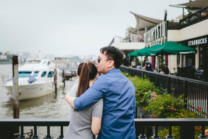 Guided & Private Bangkok Instagram Pic Tour - Chinatown for street art and quick food stops