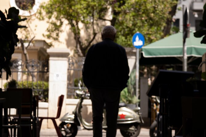 Guided Street Photography Tour in Athens - Panepistimio and the shift from landmark to street scene