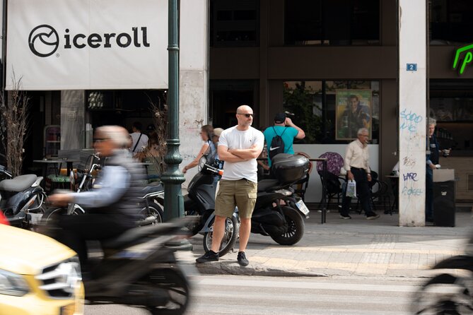 Guided Street Photography Tour in Athens - Walking through central Athens with a photographer’s eye