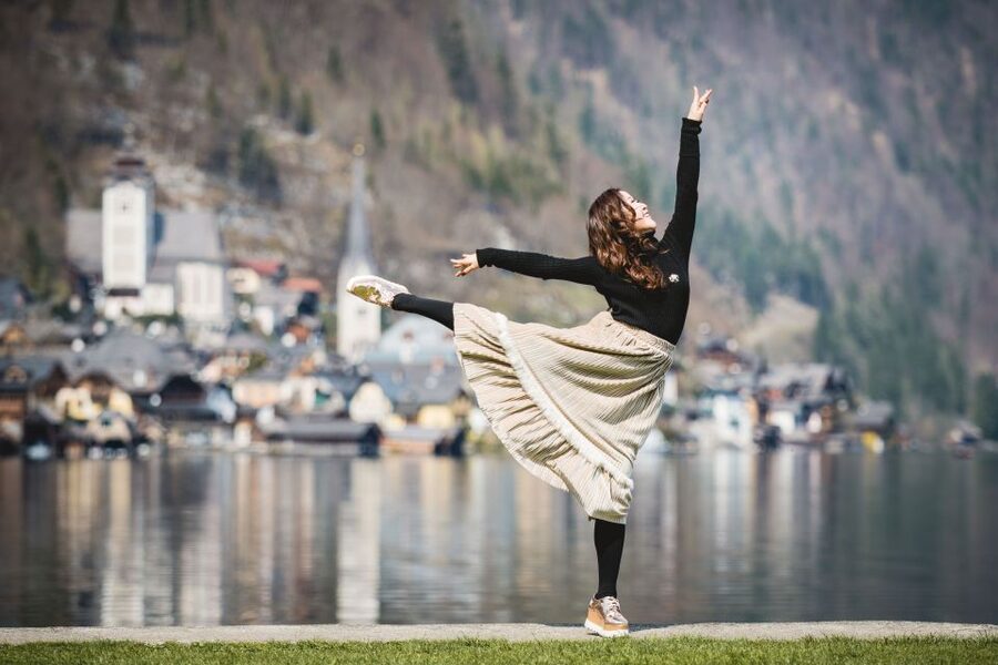 Hallstatt: 2-Hour Guided Walking Tour with Photographer - Entering the Bone Chapel