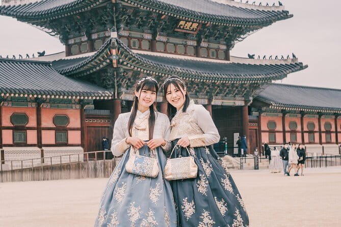 Hanbok Photoshoot and History Tour at Gyeongbokgung Palace - Gwanghwamun Gate gives you the opening scene