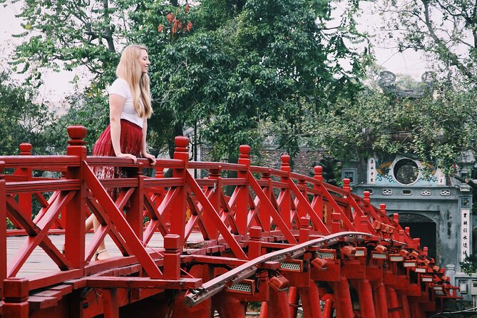 ️ Hanoi Instagram Tour: Most Famous Spots (Private & All-Inclusive) - Temple of Literature, Hanoi’s most polished historic setting