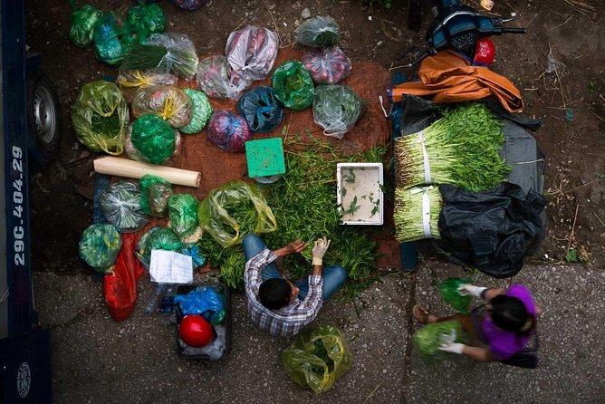 Hanoi Long Bien Sunrise Photo Tour - Sunrise photography from the bridge