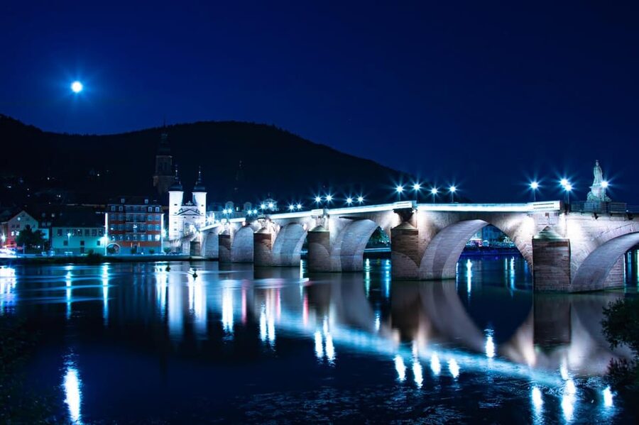Heidelberg: Sunset Photo Walk - Photographing the Old Bridge and castle