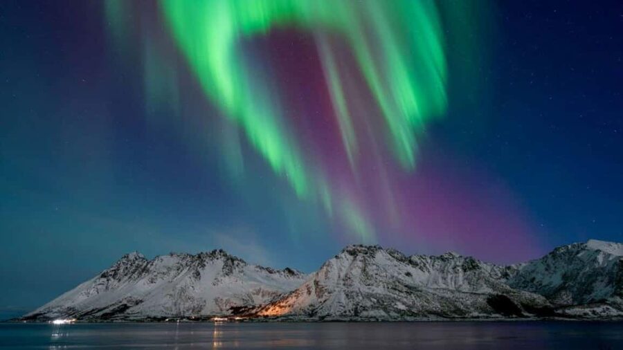 Henningsvær: Northern Lights Tour with Photographer - How the 270-minute evening unfolds