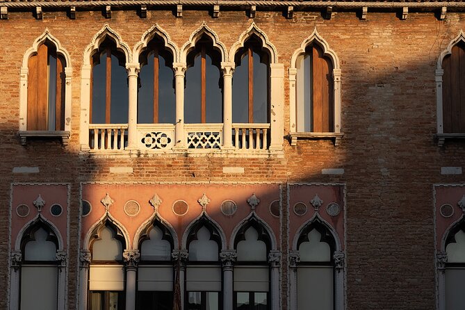 Hidden Venice Photo Tour with your phone! - The value of $144.49 for a private hour