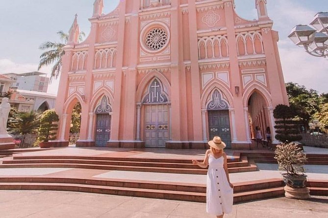 ️ Ho Chi Minh City Instagram Tour: Hidden Gems (Private & All-Inclusive) - Minh Dang Quang Pagoda and the quieter side of the city