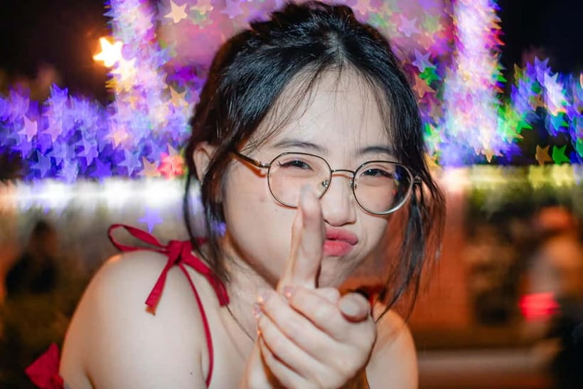 Ho Chi Minh City: Professional Portrait Photography Session - How much walking and sun to expect