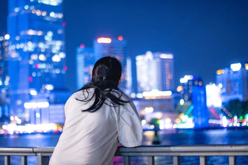 Ho Chi Minh City: Professional Portrait Photography Session - Meeting Jim at Independence Palace