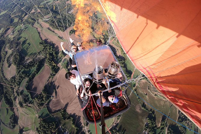 Hot Air Balloon with Champagne, Optional Photos,Video & Breakfast - What the $451.79 price means