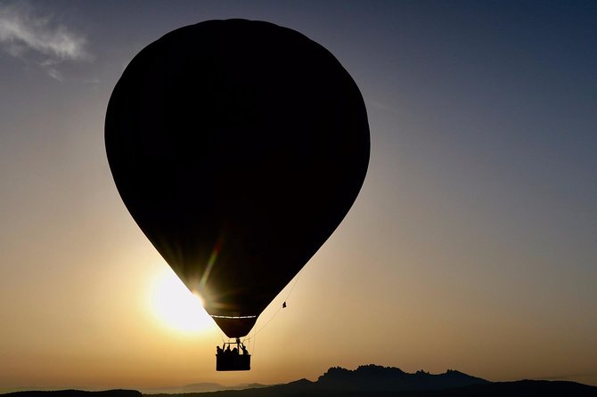 Hot Air Balloon with Champagne, Optional Photos,Video & Breakfast - Weather is part of the plan