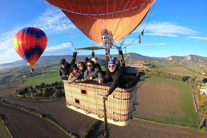 Hot Air Balloon with Champagne, Optional Photos,Video & Breakfast - Who will enjoy this morning most