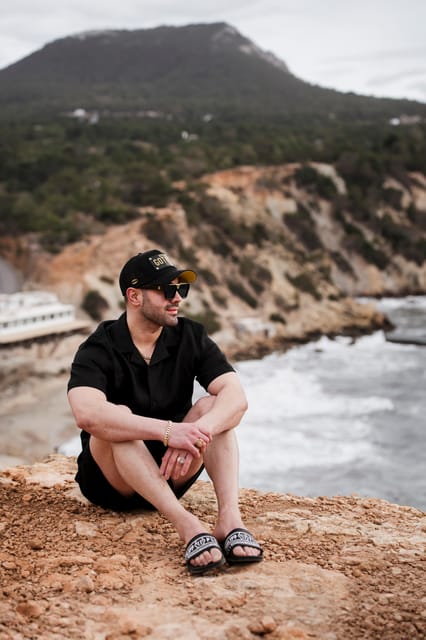 Ibiza: Photoshoot at Es Vedrá panoramic viewpoint & sunset - Meeting Ana Cristina at the viewpoint