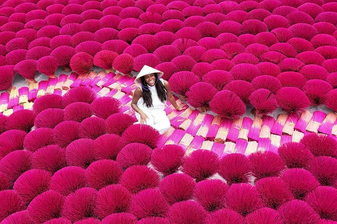 Instagram Incense Quang Phu Cau Village Tour with Train Street - The 7:30 pickup and ride from Hanoi