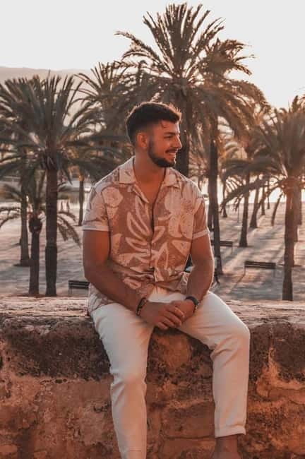 Instagram tour in Palma de Mallorca with a private photographer - Moving through Palma’s emblematic locations
