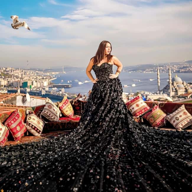 Istanbul: Flying Dress Photoshoot at Rooftop Terrace - Haris brings a personal, flexible approach