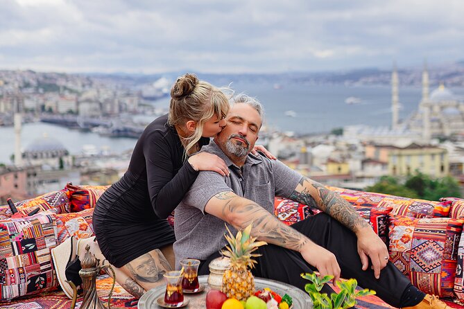 Istanbul Photoshoot at Top Spots - Galata Bridge and Istanbul’s skyline