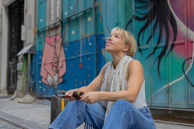 Istanbul Photoshoot at Top Spots - Historic areas and quieter angles