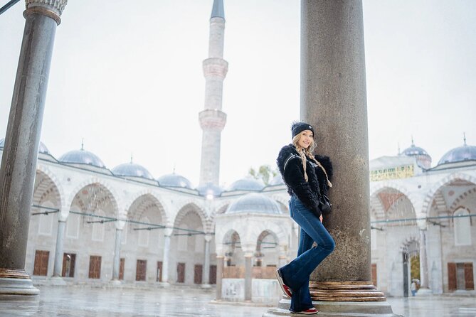 Istanbul Photoshoot tour with Local Photographer - Timing, clothing, and route planning