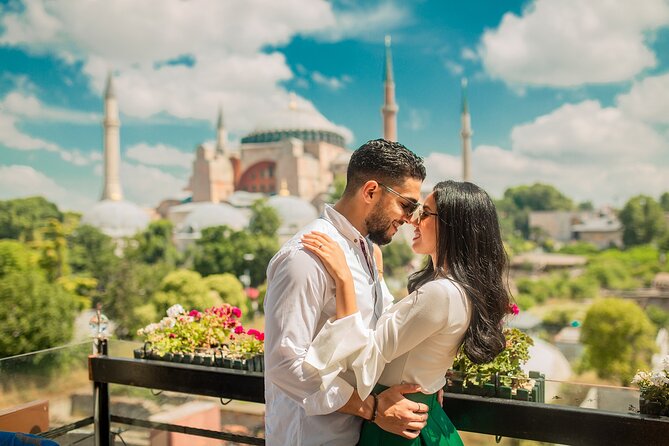 Istanbul Photoshoot Tours - Starting between Hagia Sophia and the Blue Mosque
