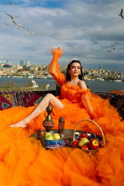Istanbul: Professional Private Rooftop, Indoor Photoshoot - Why the staff support matters