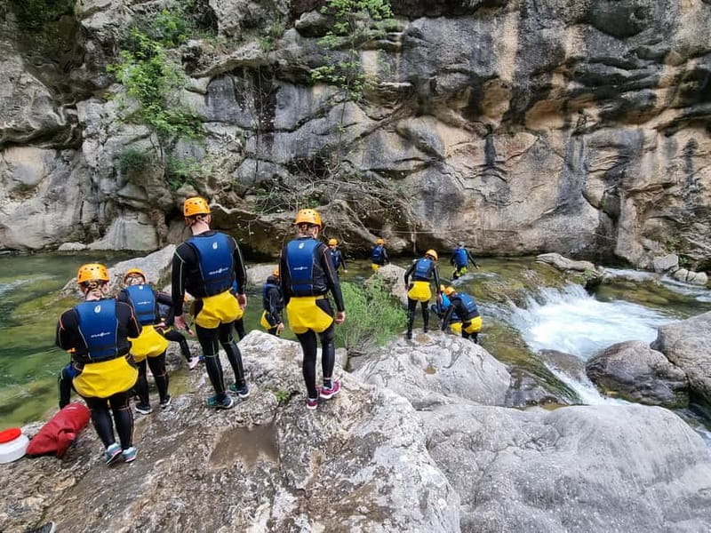 Iz Omisa: Extremni Canyoning na rijeci Cetini/ Free photos - Who should book this Cetina adventure