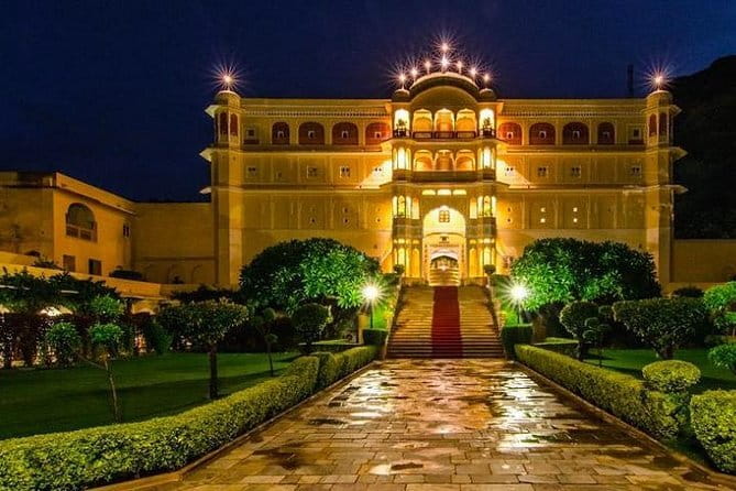 Jaipur Instagram Tour of Photogenic Spots - Amer: two hours for scale and strong angles