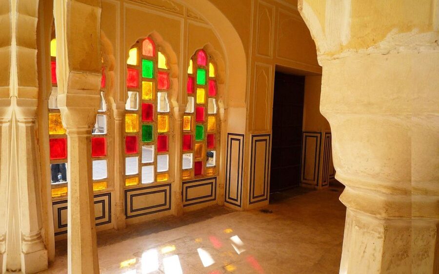 Jaipur: Private Tour for Instagram and Photography Lovers - What the guide and driver add