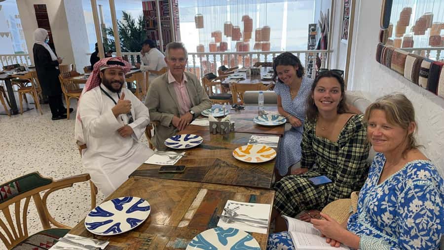 Jeddah: Private Highlights Tour of Most Instagrammable Spots - The North Gate and a former entrance to the city