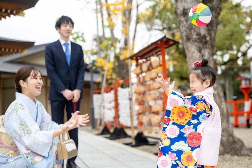 Kanazawa: Private Photoshoot with Professional Photographer - Kenrokuen Garden: Formal Views and Seasonal Color