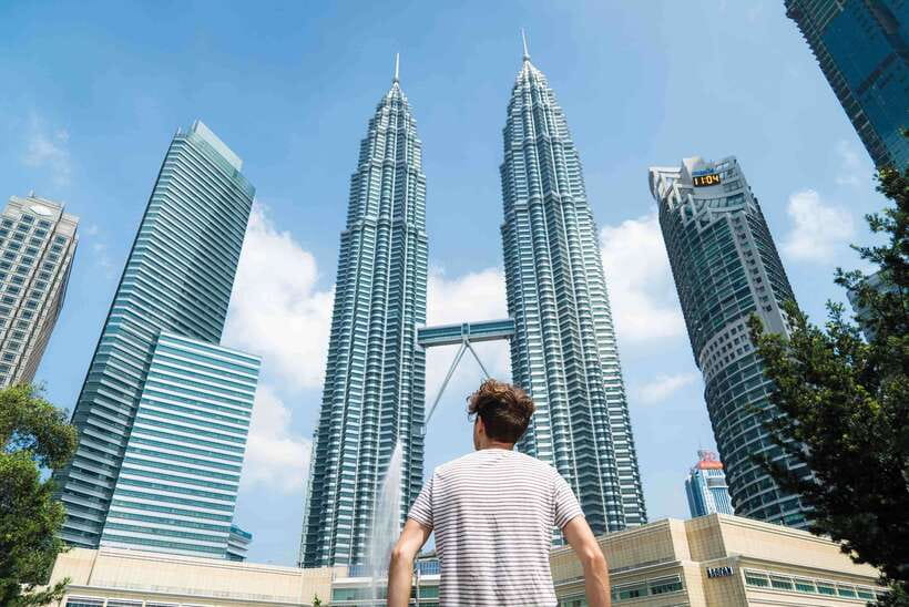 Kuala Lumpur: Private Highlights Instagram Tour - Bukit Bintang street art
