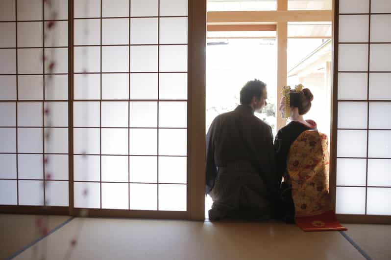 Kyoto kiyomizu Temple : Maiko and Samurai Couple Photoshoot - Should you book this maiko and samurai session?