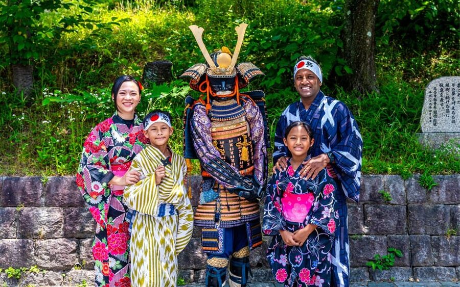 Kyoto: Private Gion District Photoshoot Experience - What makes the photographers useful