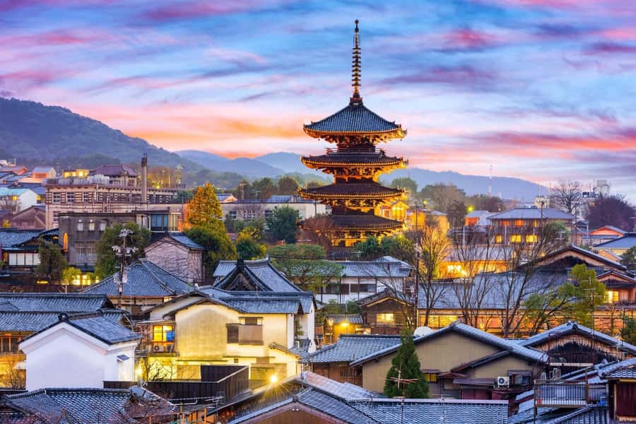 Kyoto:Private Tour/Luxury Vehicle with Guide & photographer - A private way to sort out Kyoto in one day