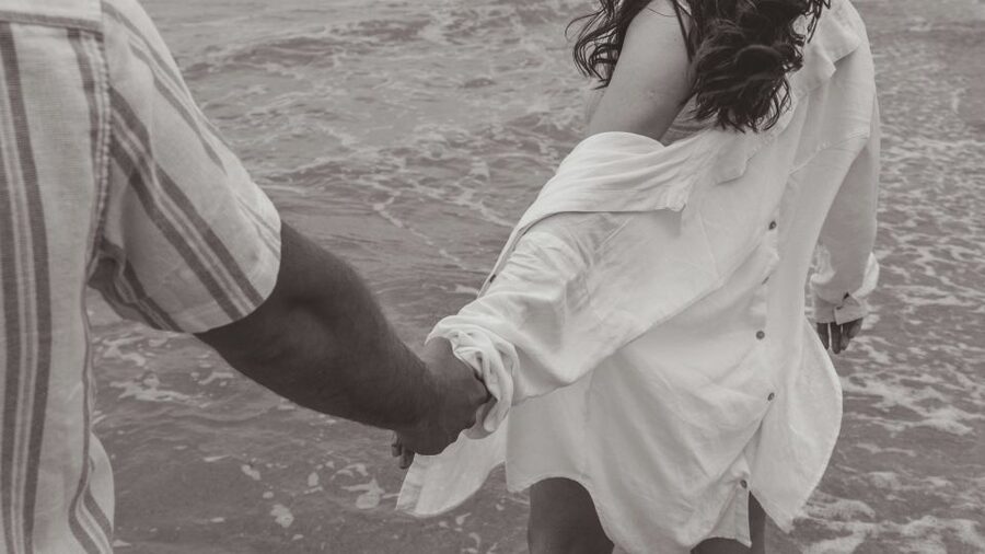 Lagos: Photoshoot for couple - Why this Lagos beach session works for couples