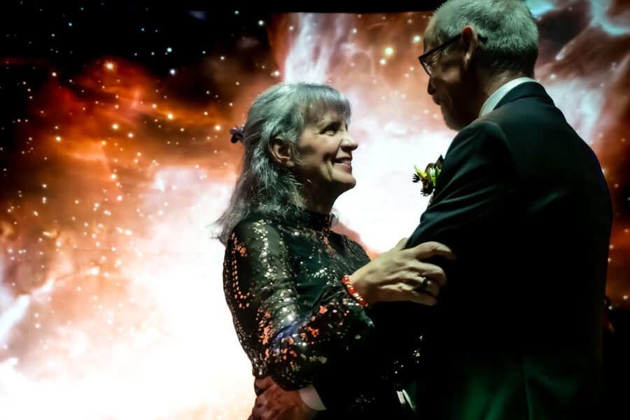 Las Vegas: Cosmic Space Wedding + Spectacular Photography - The photography is more flexible than the basic package suggests